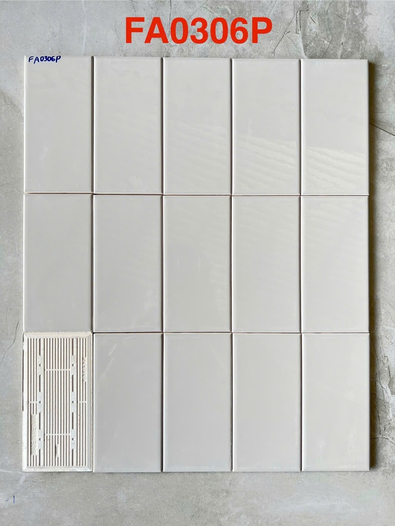 Gạch thẻ xám bóng phẳng KT 75x150mm FA0306P