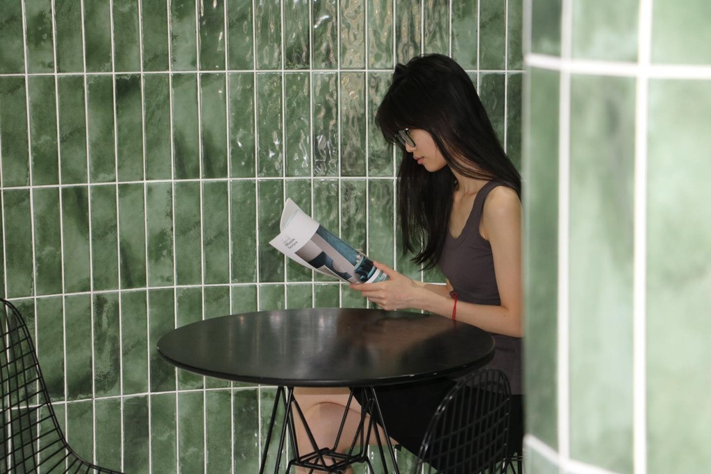 Gạch thẻ bóng lượn KT 75x300mm mã M7533F12