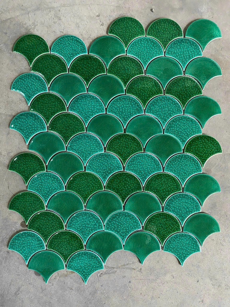 Mosaic vảy cá mix màu xanh men rạn EMIX070821