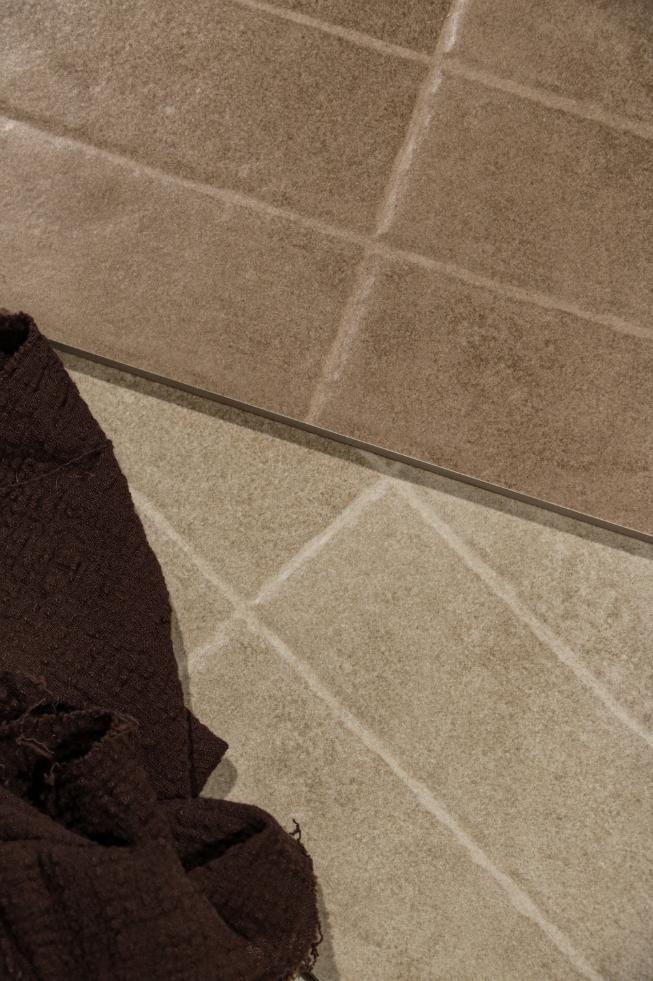 Gạch ốp tường KT 300x600mm mã NSR114A