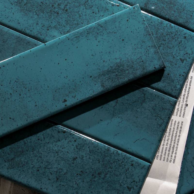 Gạch thẻ Porcelain men bóng KT 75x300 MDL7537C08