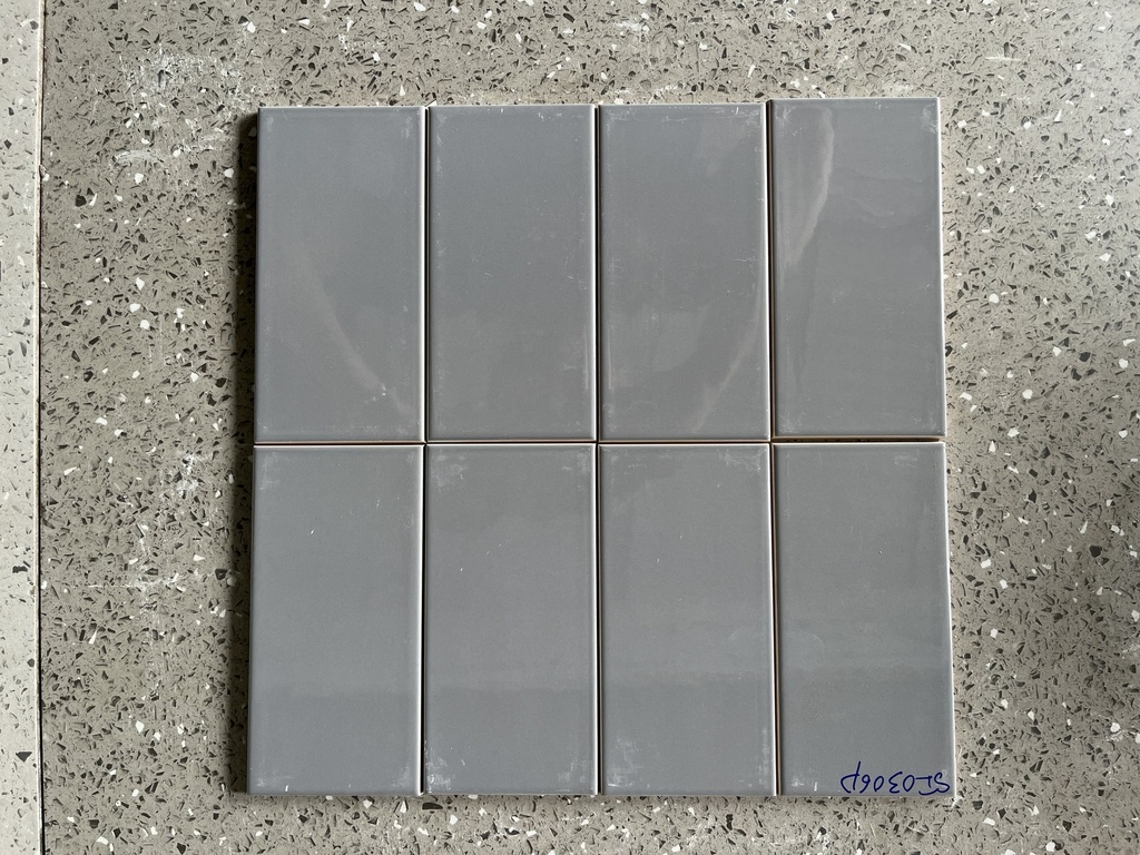 Gạch thẻ xám bóng 75x150mm loại 1 mã SI0306P