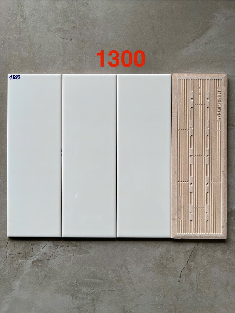 Gạch thẻ trắng bóng phẳng KT 100x300mm mã STA1300
