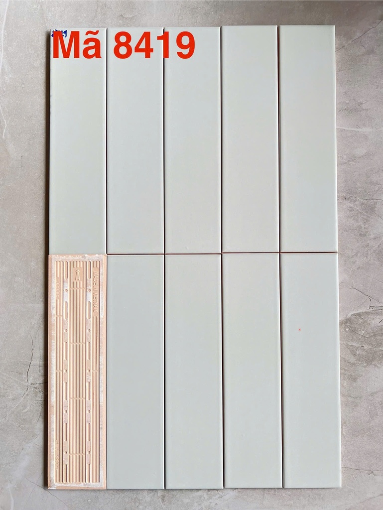 Gạch thẻ 75x300mm mã 68419