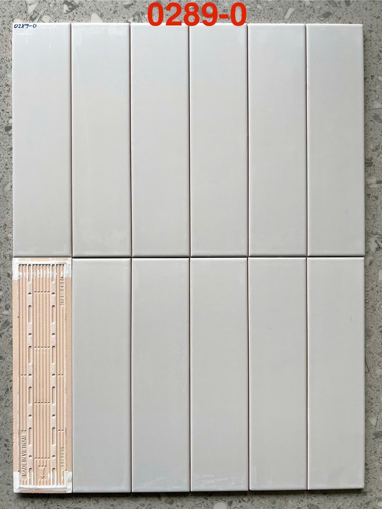 Gạch thẻ xám lạnh mờ phẳng kt 75x300 0289-0