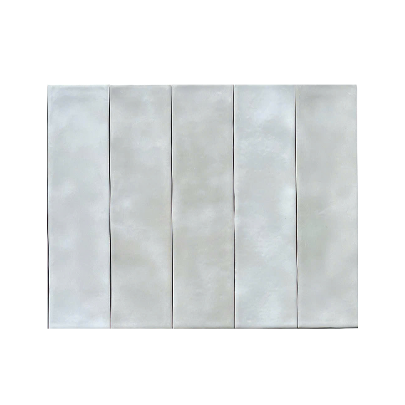 Gạch thẻ Việt Nam KT 75*300 xám nhạt bóng lượn loại 1 mã 0377-0